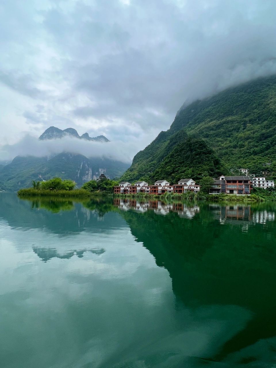 凌云浩坤湖风景区图片图片