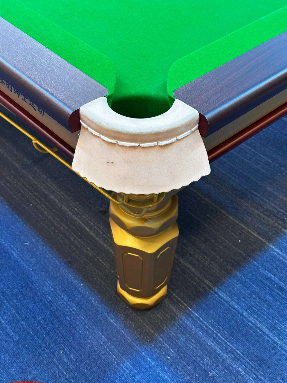 家用台球桌推荐 鑫皇冠台球桌