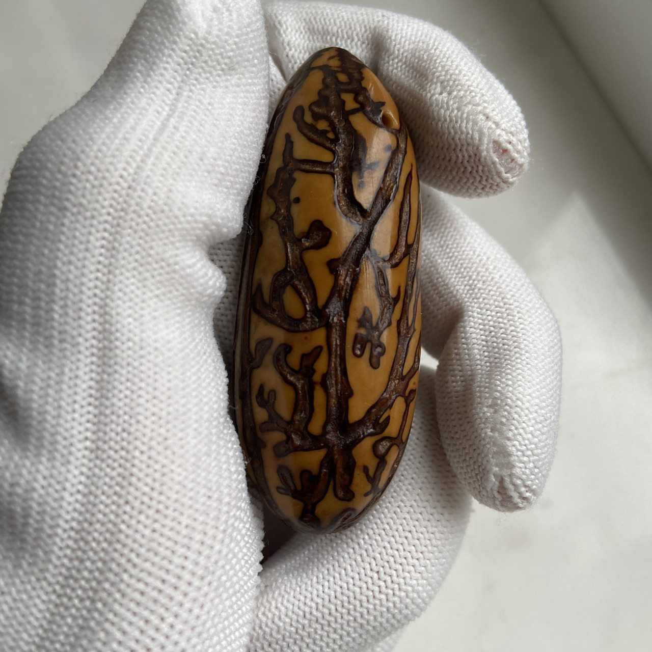 翻出来一个真·八年老料的千眼菩提 小时候去旅游景点自己磨的 景点的