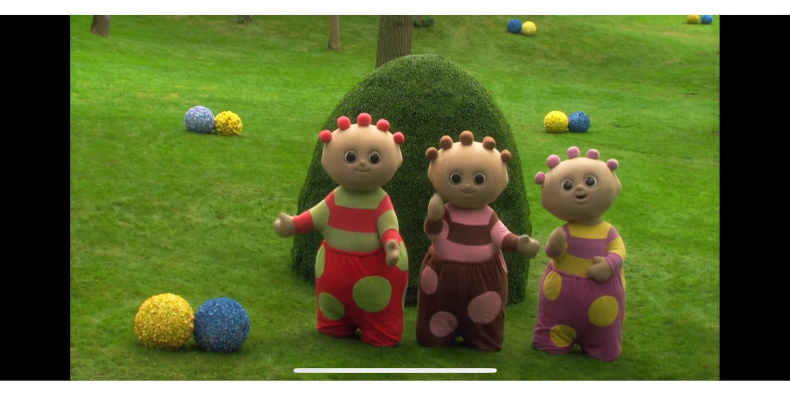 花园宝宝动画片 高清壁纸社会三姐妹出街