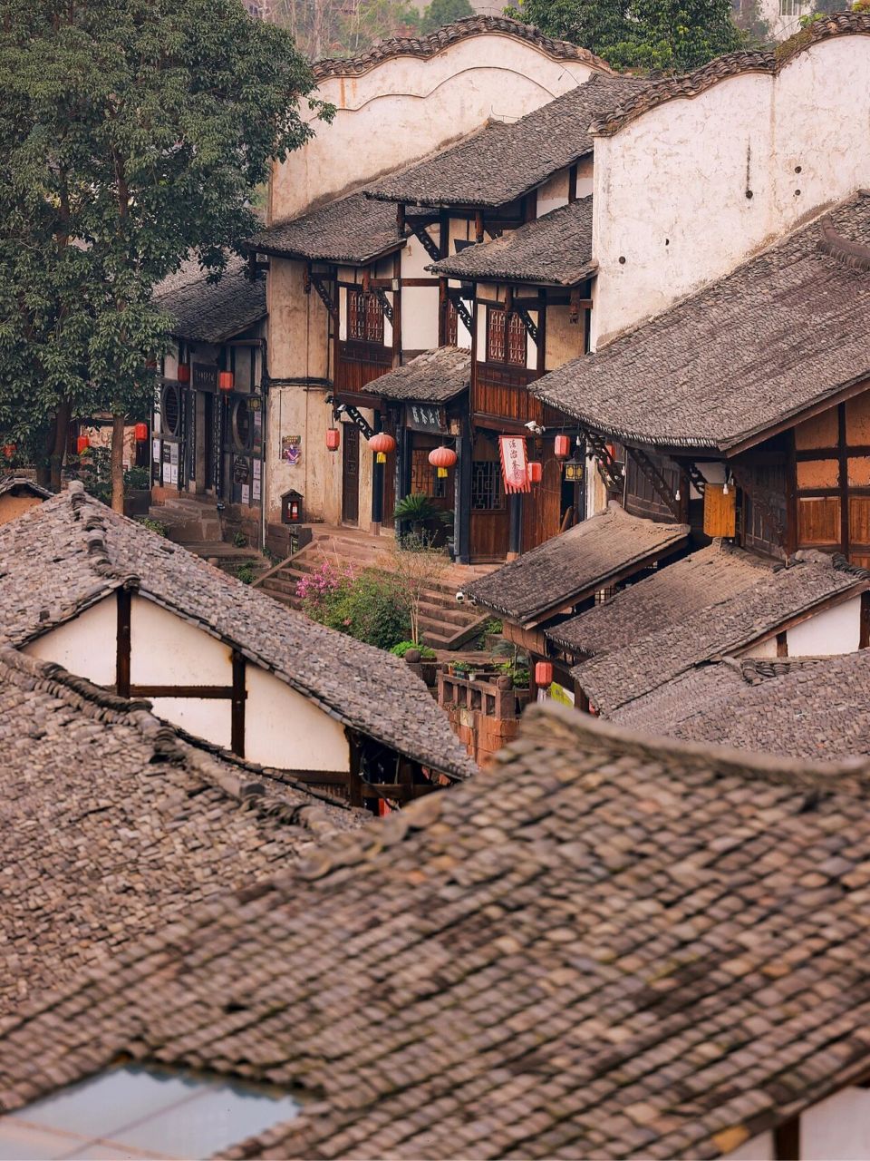 泸州尧坝古镇|原汁原味充满烟火气|旅行攻略   尧坝古镇,位于川渝贵