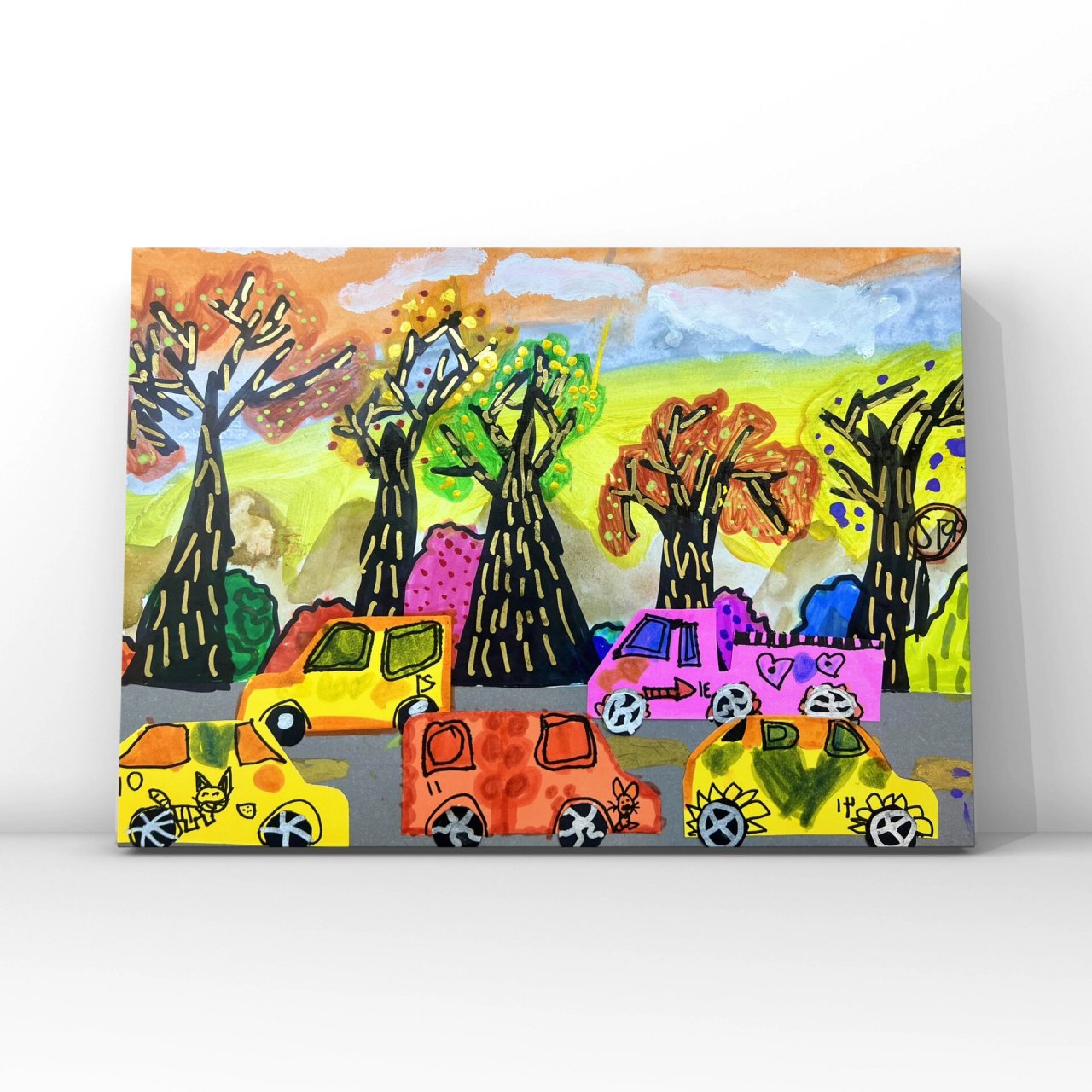 少儿美术大班创意儿童画《秋天的马路》