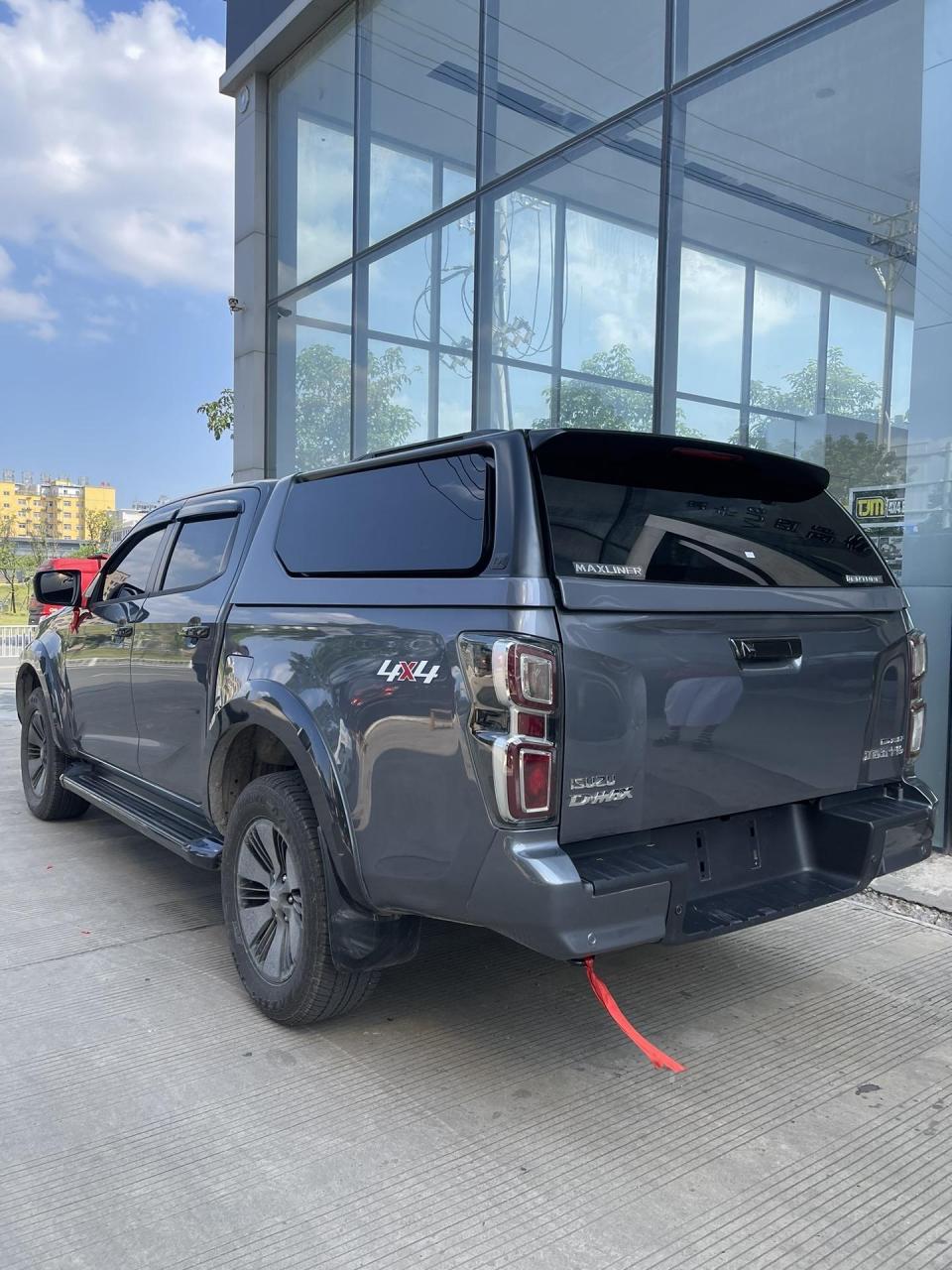 全新五十铃dmax vcross改装案例.