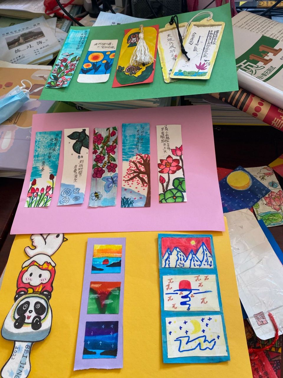 四年级特色作业之书签 最后一单元就是书签的制作,让孩子们发挥