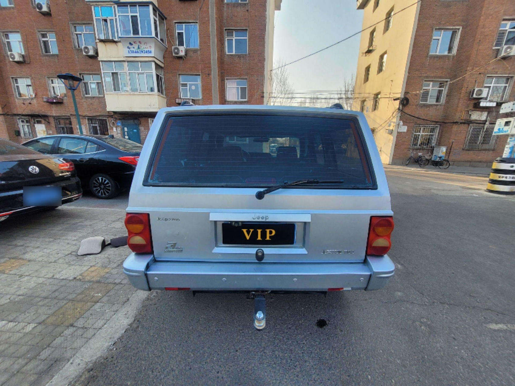 小切诺基 手动2700  机械四驱.