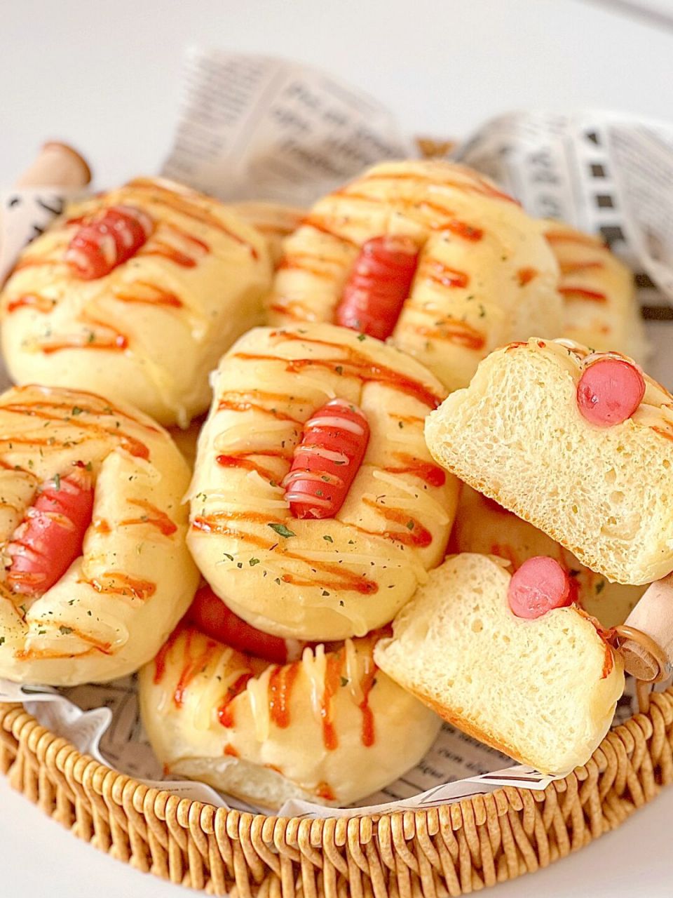 93迷你肠仔包 | 两口一个 咸香松软超好吃 咸口的小面包太好吃啦