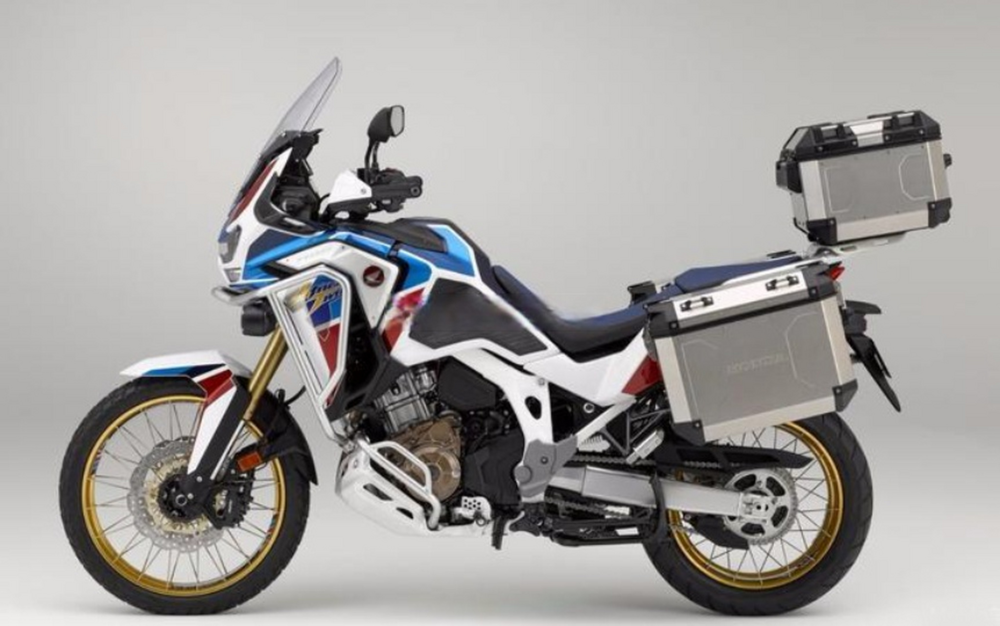 61万降至16.61万~~~那么问题来了:2023年本田非双1100会降价几次?