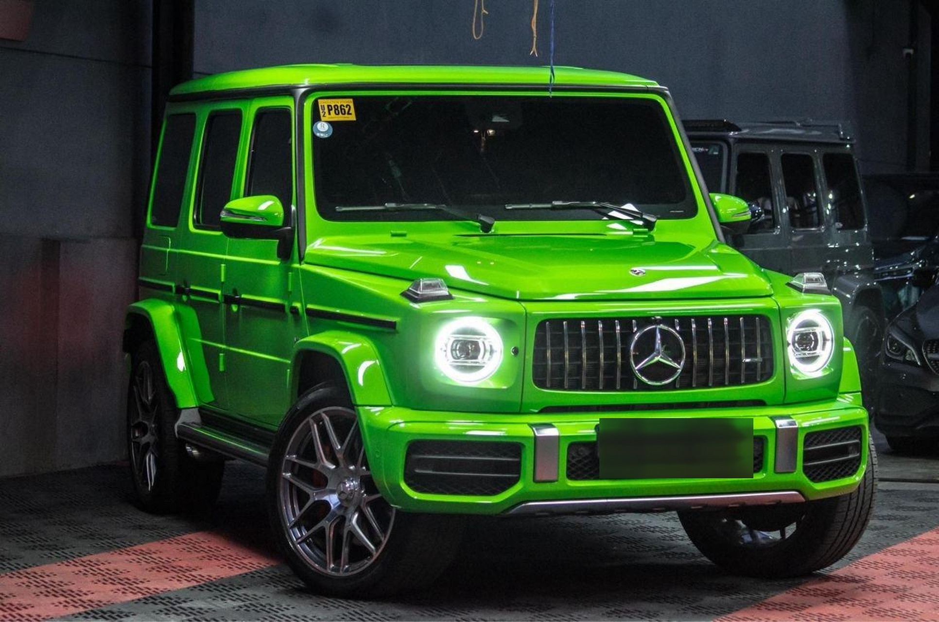 奔驰g63 绿魔.