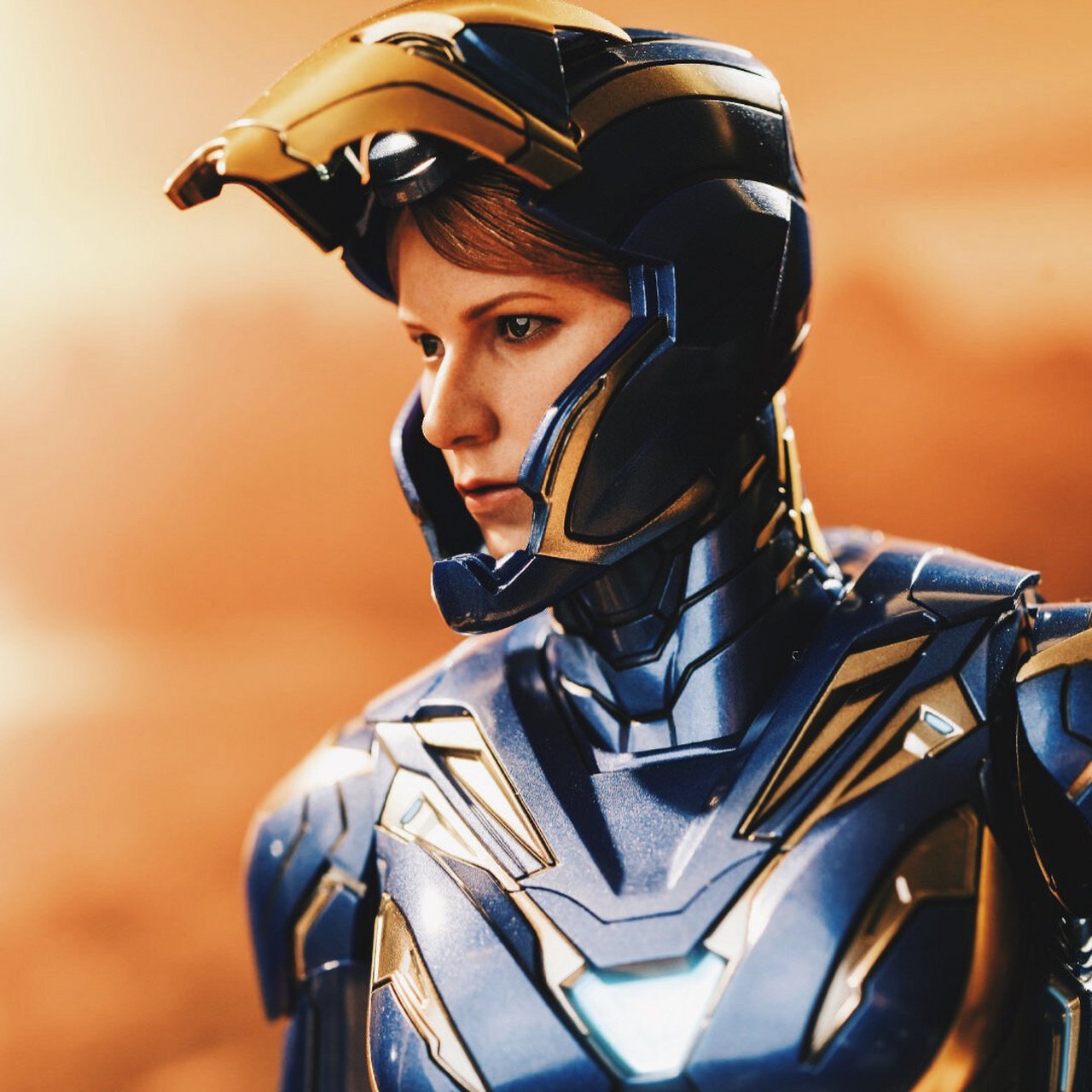 小辣椒专属战甲 mk49 最后一款出场的钢铁侠战甲,托尼为小辣椒量身