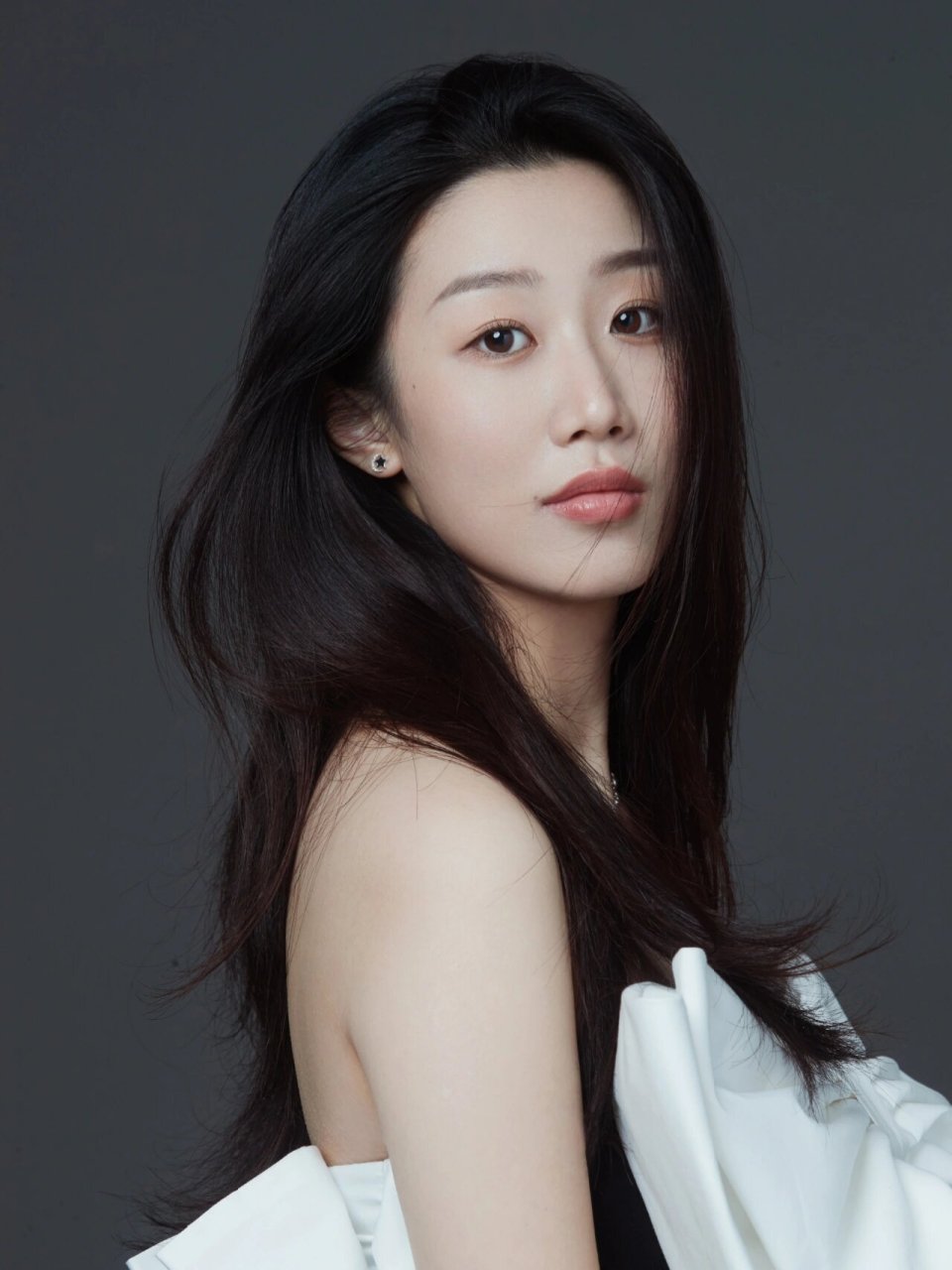 熟感写真95知性&大气 杂志感 情绪肖像照在长沙也能拍到 高质量拍摄