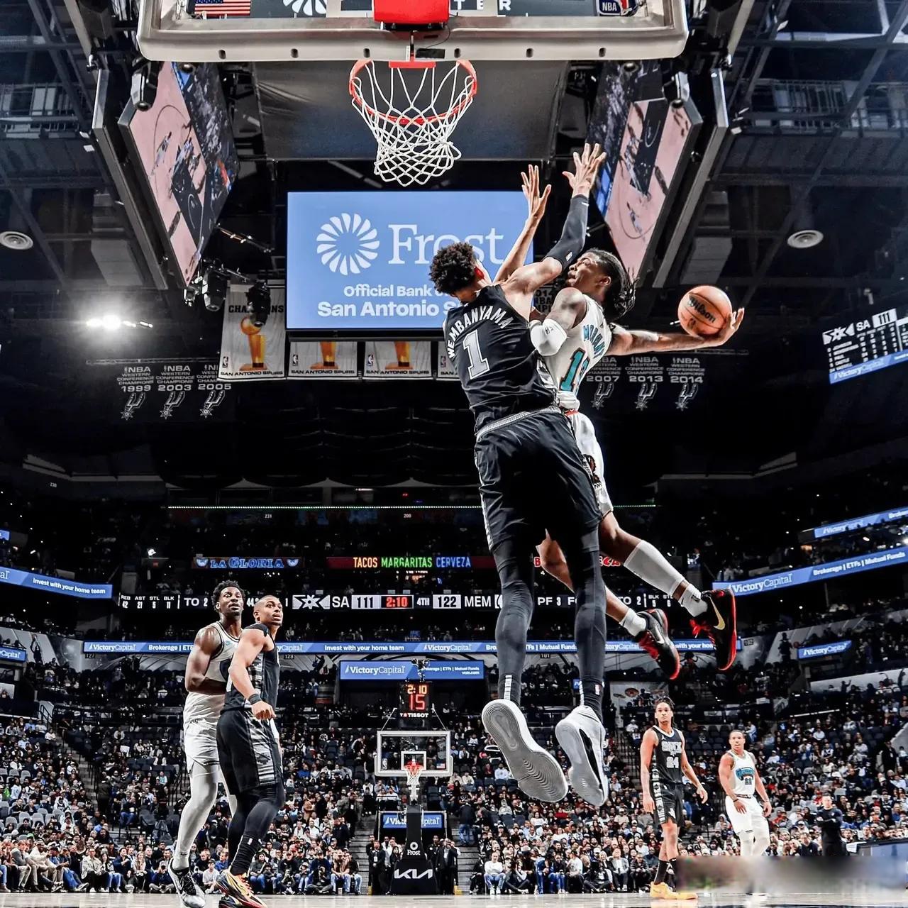 得分王巅 峰对决 突破极限相关图片2