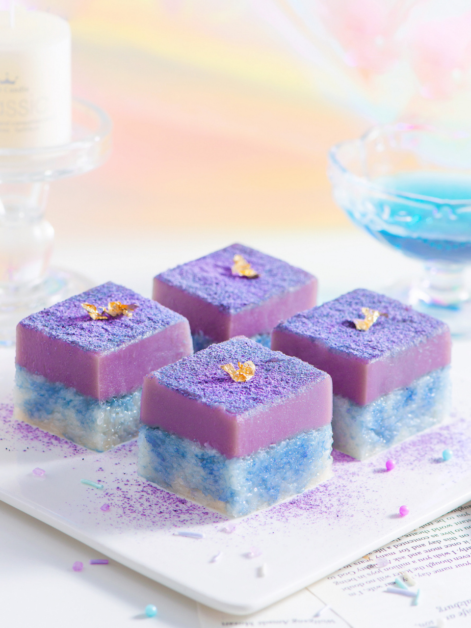 hi,大家好呀～今天 给大家带来了高颜值星空甜品娘惹糕,梦幻的蓝紫色