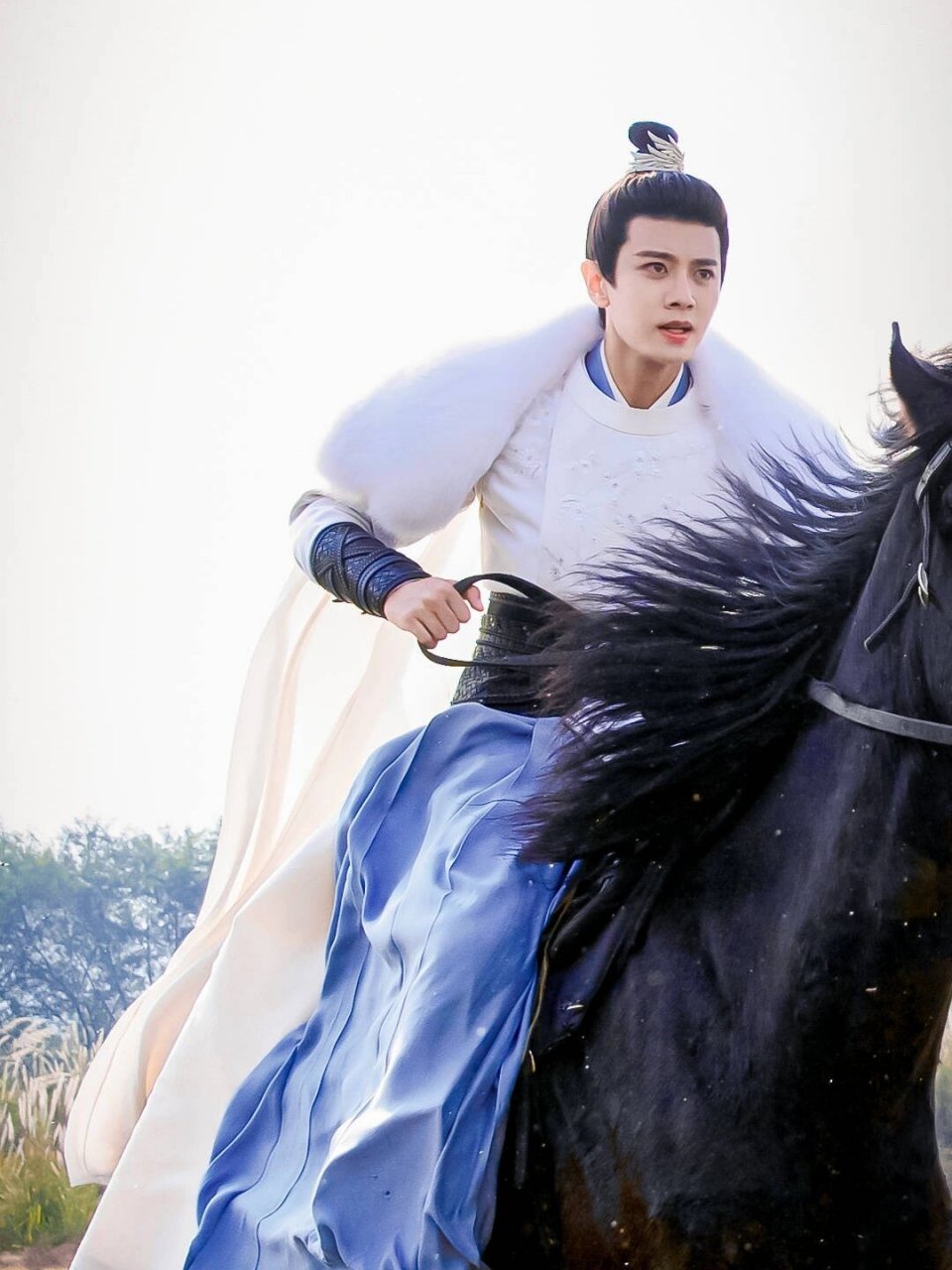 任嘉伦壁纸 白鹿 周生如故 一生一世壁纸 永远爱国超的古装 周生辰给