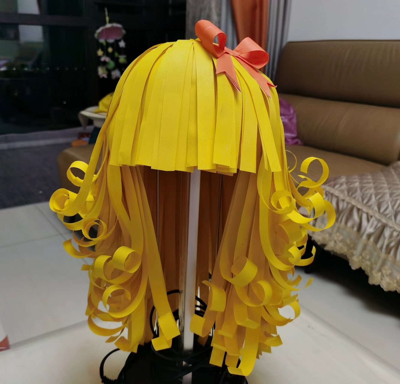 手工diy假发 儿童节小朋友活动需要diy假发,小朋友要求黄色,长发,卷发