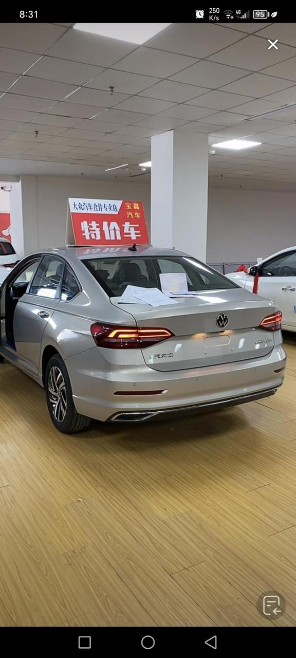 预算九万多落地买朗逸plus 与众不同的金色爱了