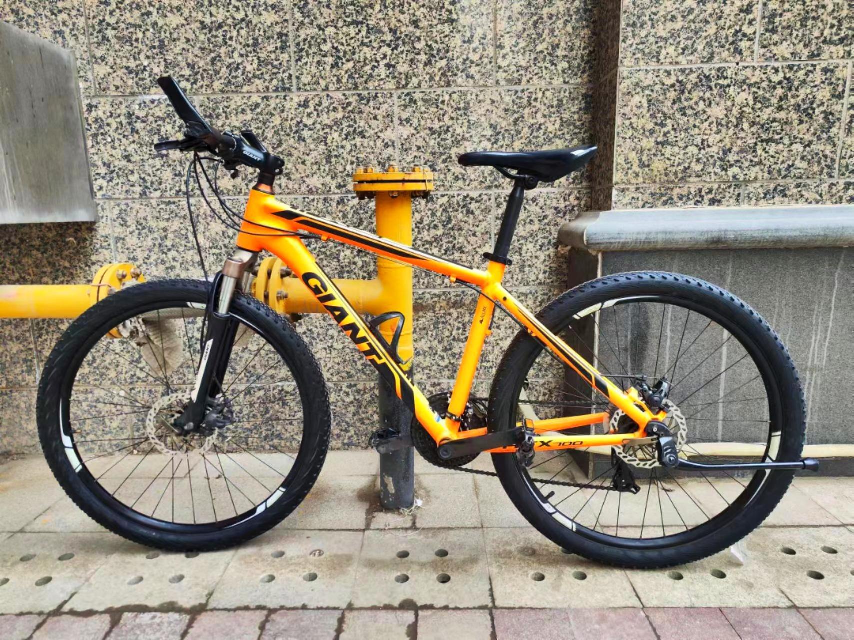 捷安特atx700,24速,碟刹,1150元,骑上这个你就是街上最靓的仔,喜欢