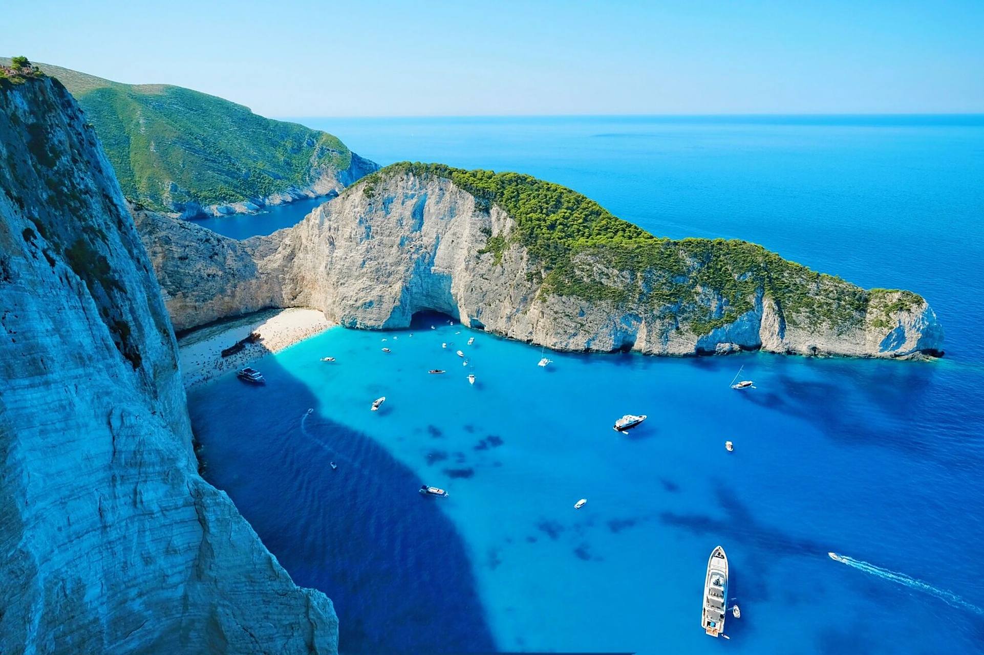 《太阳的后裔》| 希腊沉船湾 2016年观看了《太阳的后裔》后,对剧中的