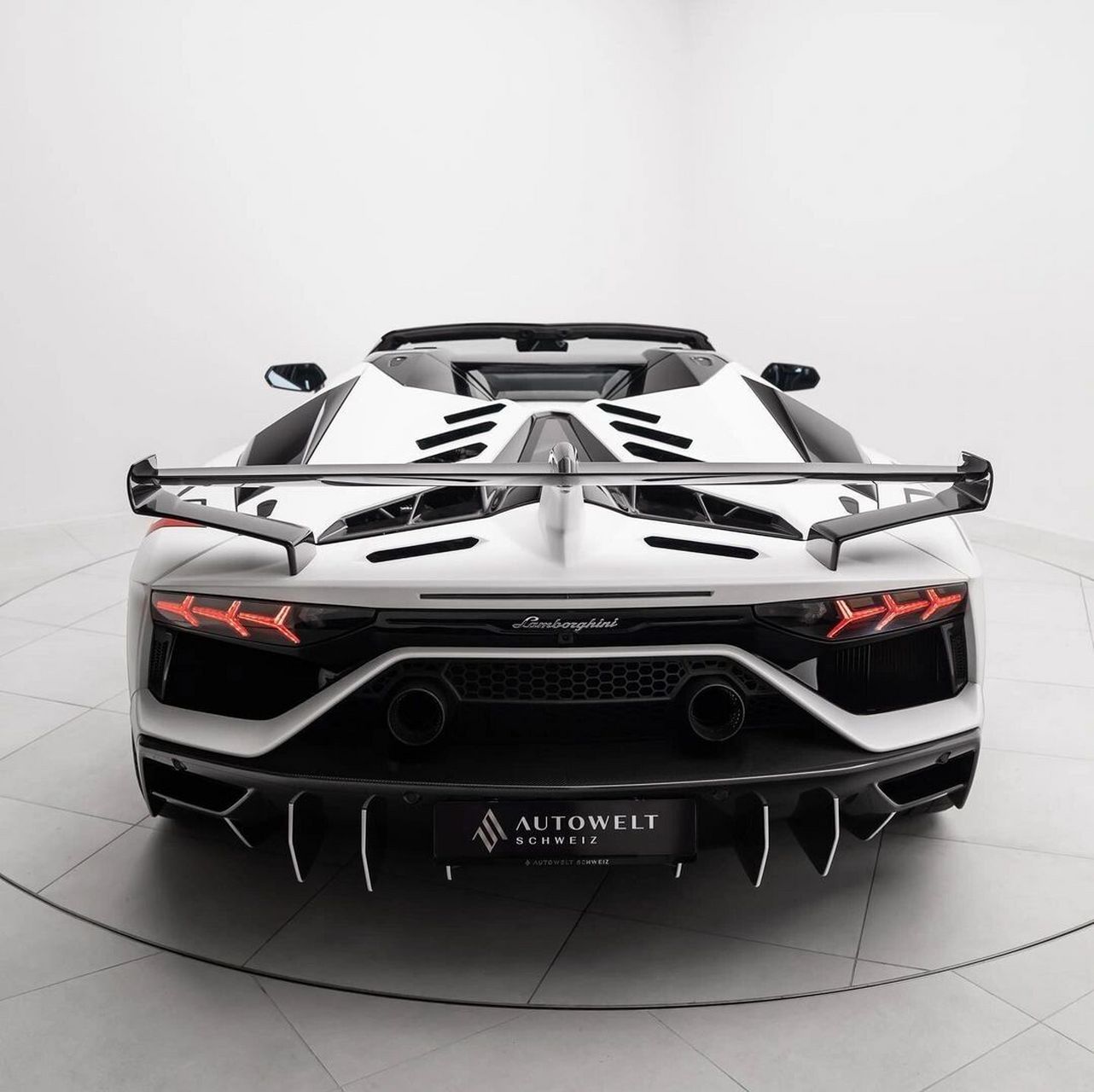 aventador svj #兰博基尼aventador# #兰博基尼大牛# #兰博基尼svj