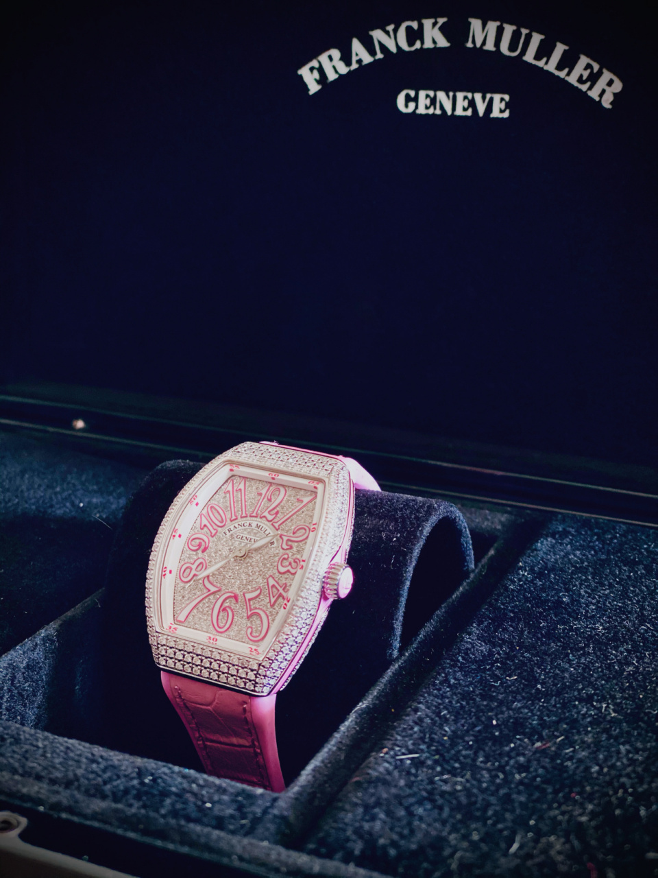 法穆兰 franck muller v32 满天星粉色～专柜售价差不多30万