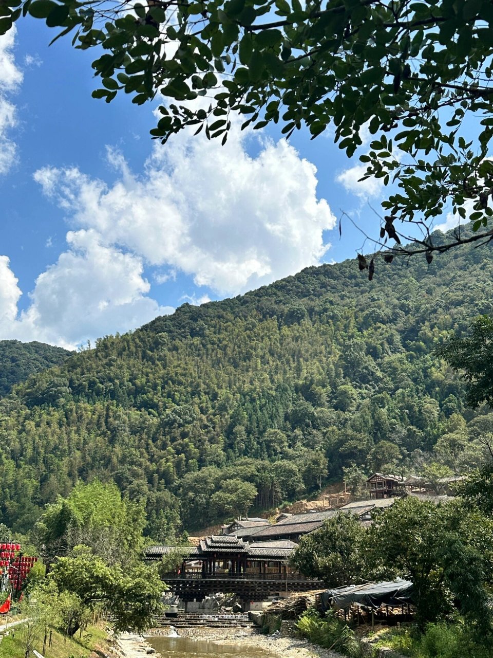 99上饶德兴·石头庄园   7715坐落在德兴市的石头庄园 7215