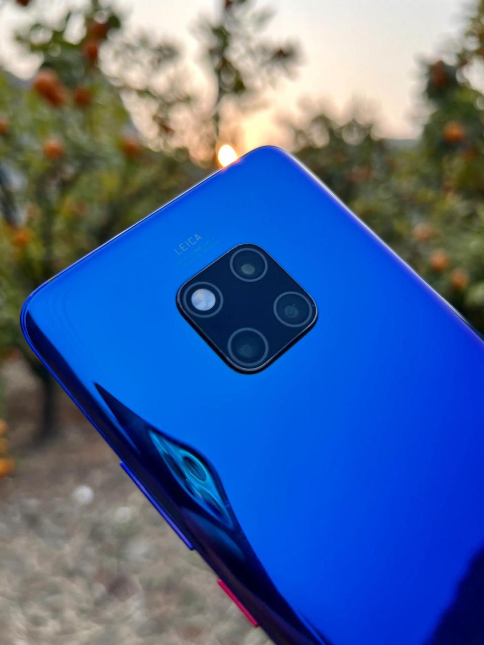 mate20和mate20pro图片