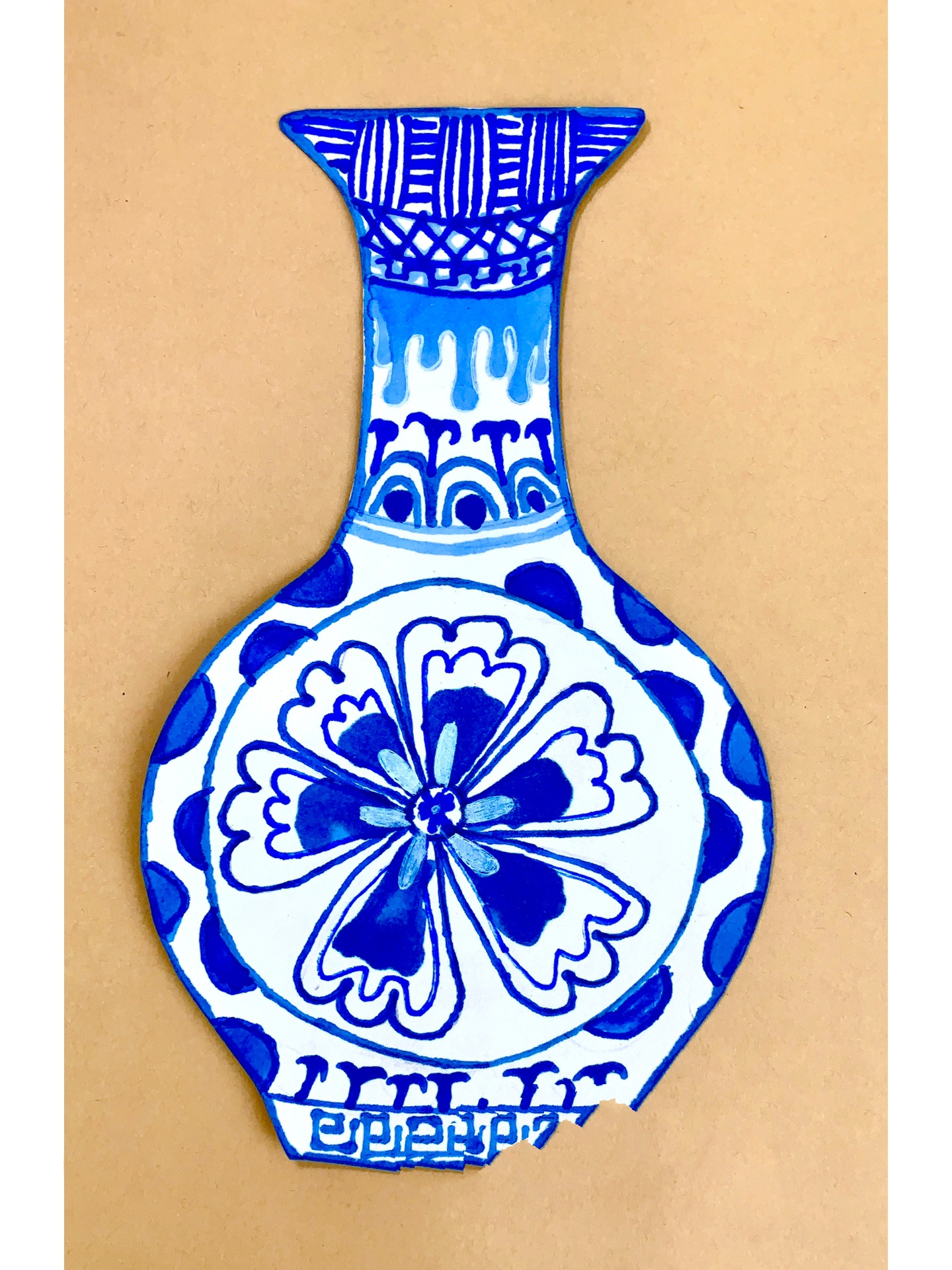 青花瓷创意儿童画花瓶(三年级小学生作品)