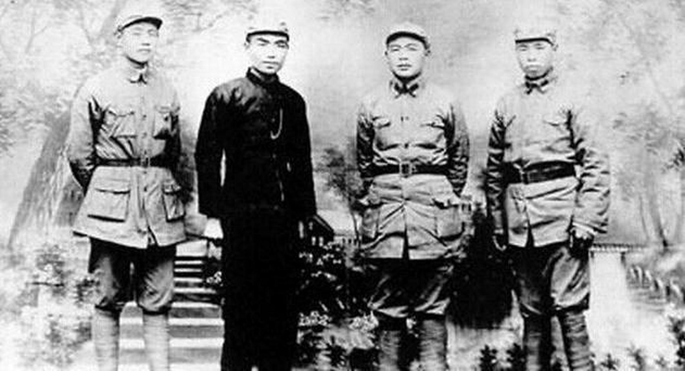 他在红四方面军仅次于王树声,解放后才被授予中将,确实有些可惜.