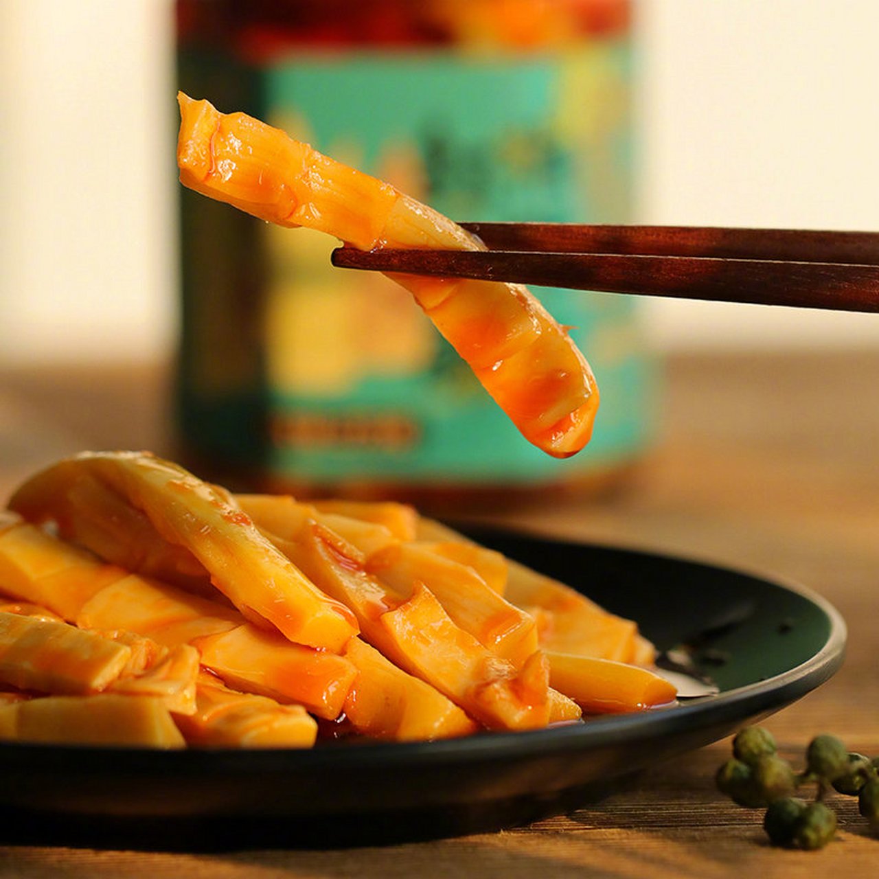 逢食红油藤椒脆笋275g/瓶,麻辣脆爽,根根入味,无添加,下饭菜神器