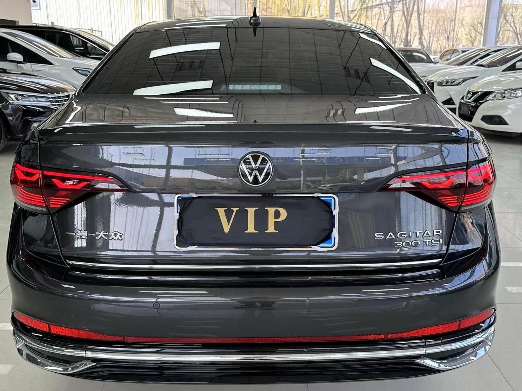 拿下23年300卓越版大众速腾,1.5t最顶配!新车17万多!