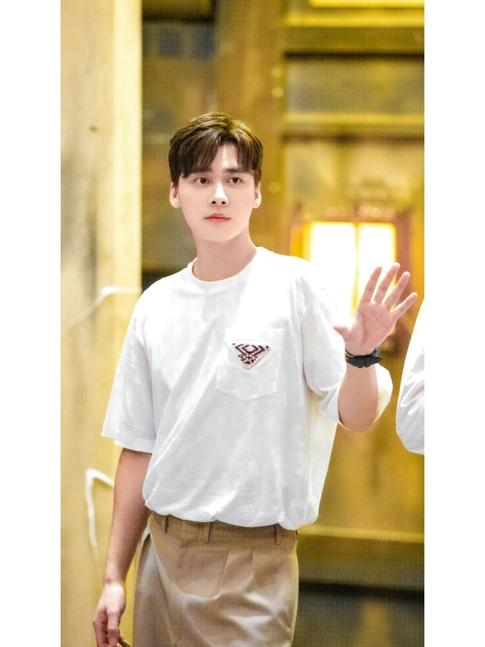 李易峰高清壁纸 想念那个在推理中 展现智慧的李易峰 期待峰哥回归