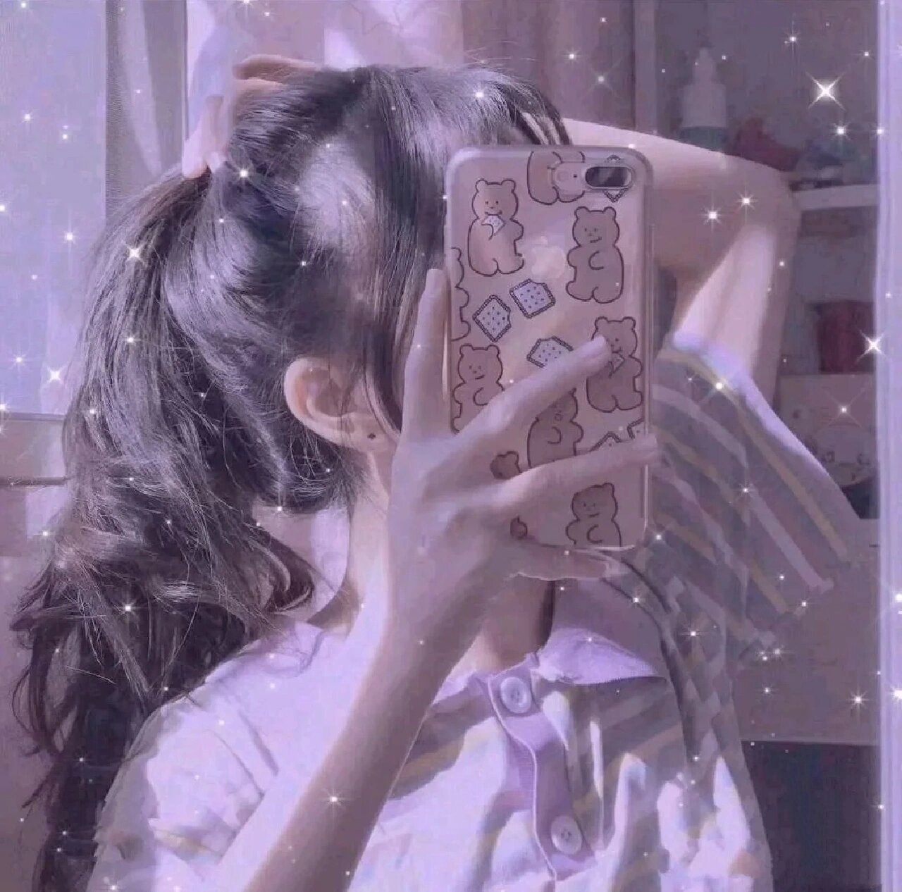 手机挡脸女孩头像来了