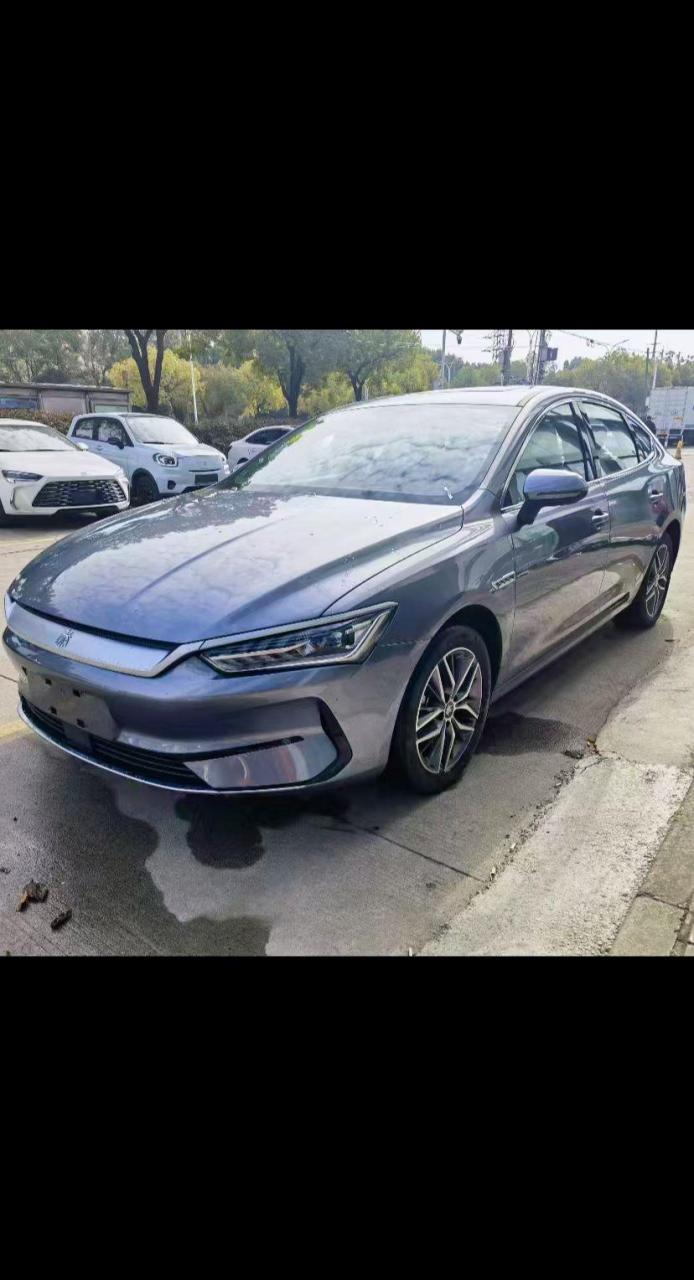 比亚迪秦plusev 纯电续航500公里出行版 指导价179800      179800