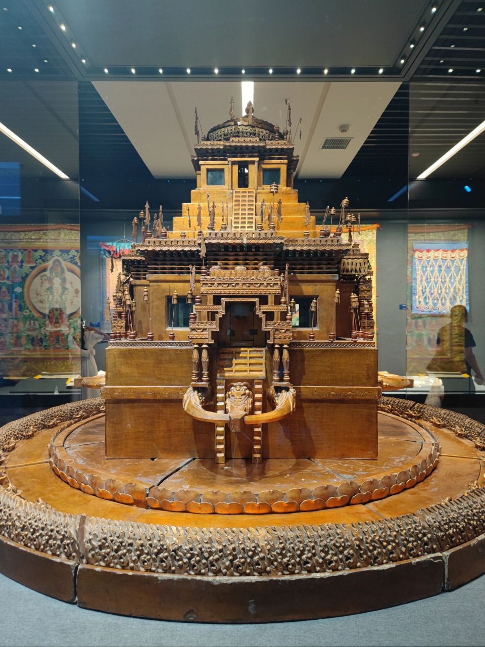 青海省博物馆半日游