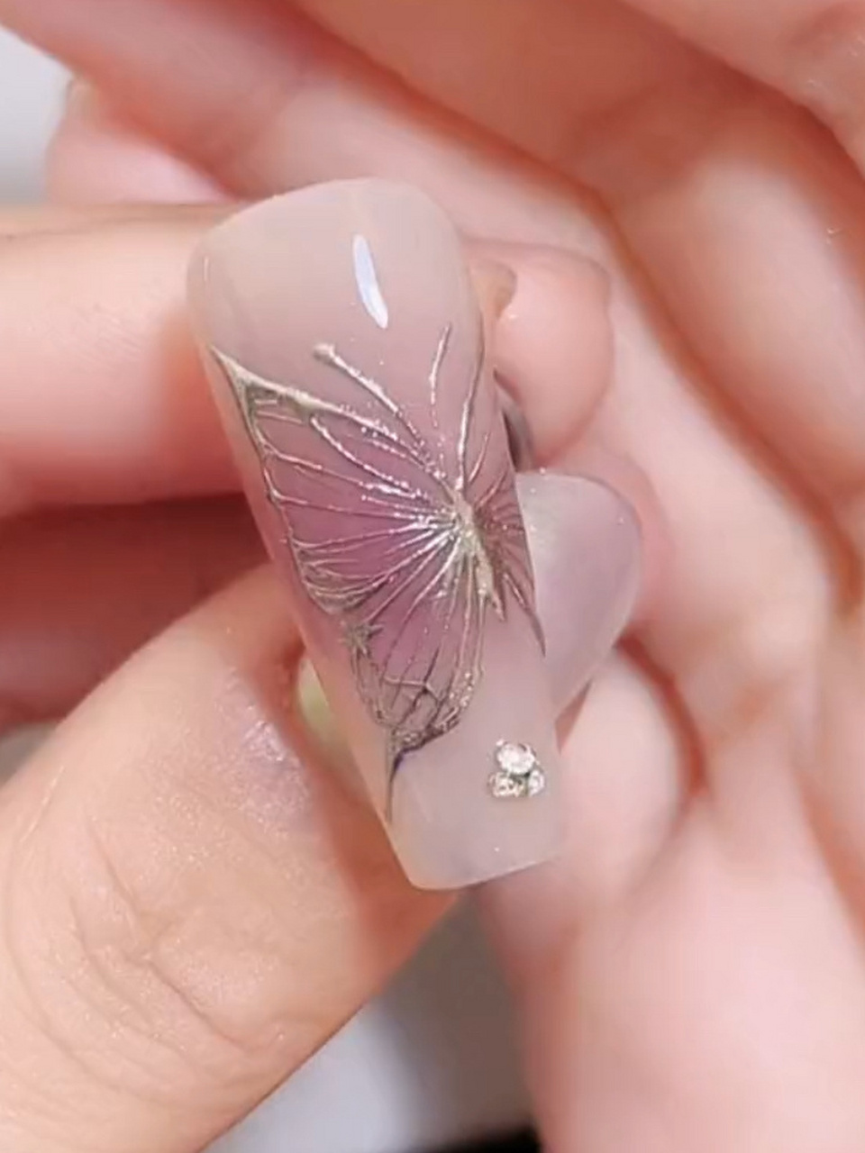 拉丝胶画蝴蝶教程