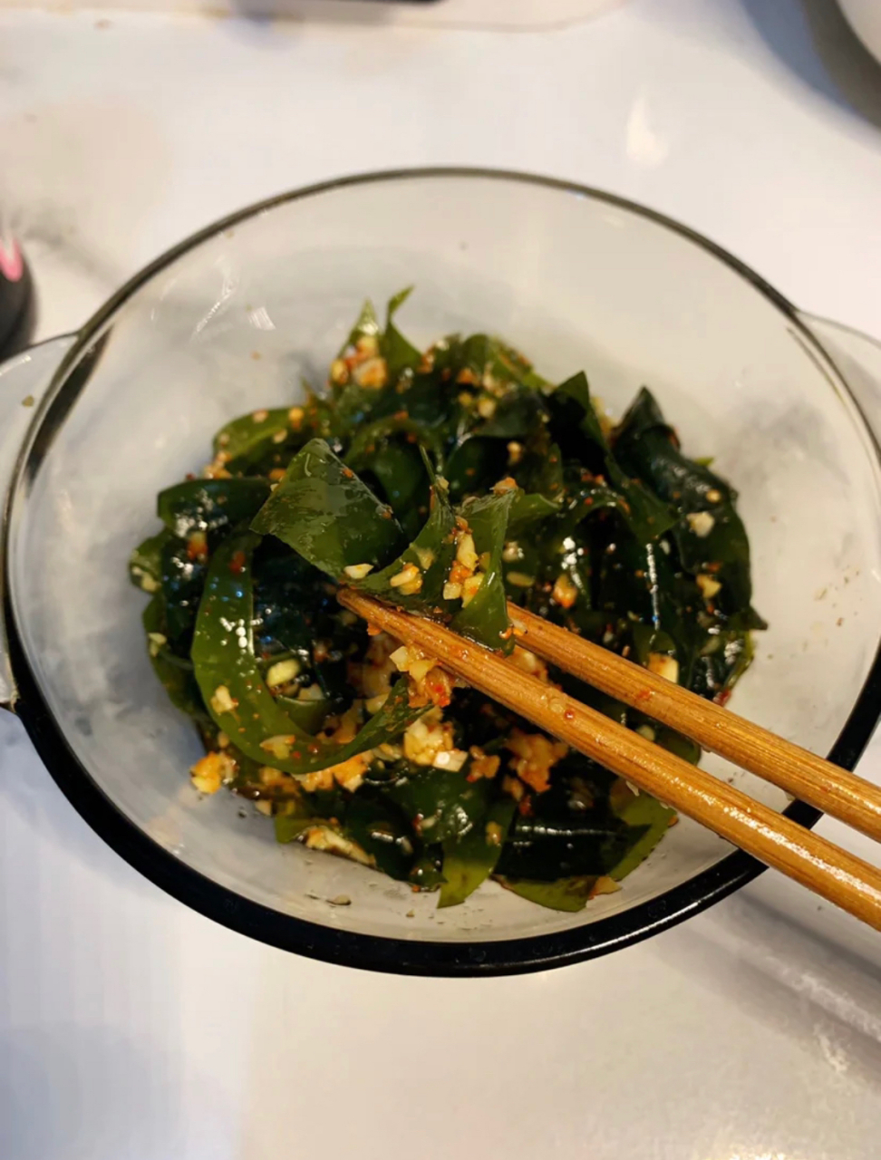 好吃不胖之凉拌裙带菜 90让人上瘾的凉拌裙带菜,连续吃三天,不带腻