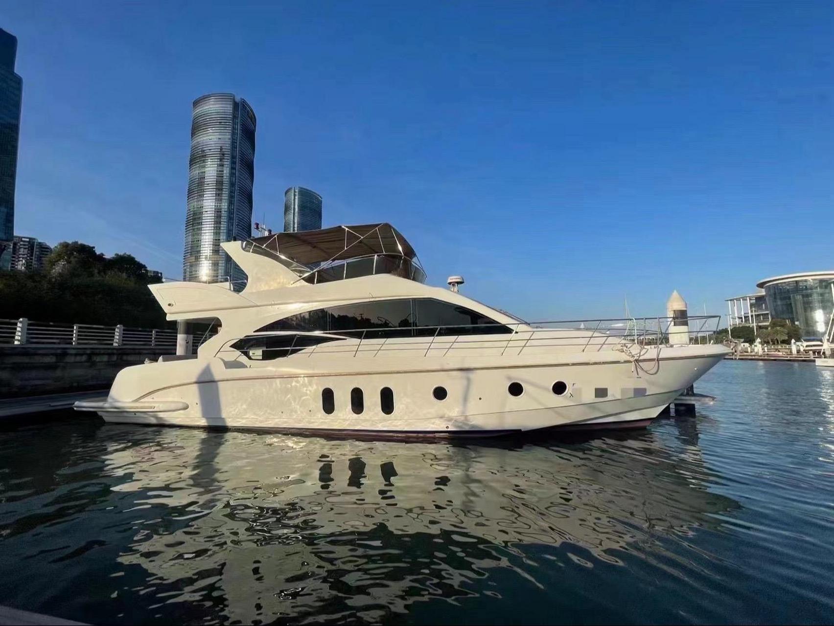 2021年产62尺飞桥游艇,两台潍柴发动机共750匹马力,使用230小时,ccs