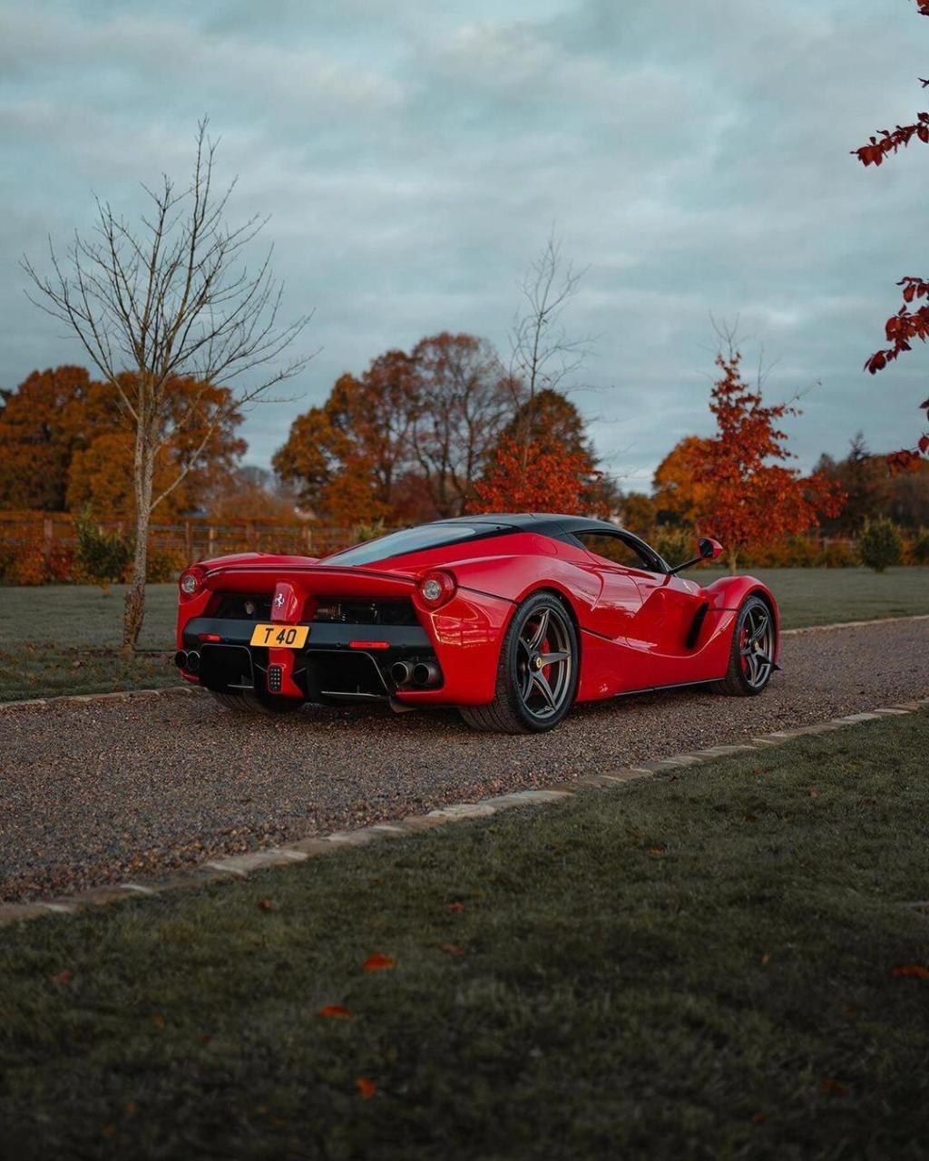 法拉利拉法laferrari.
