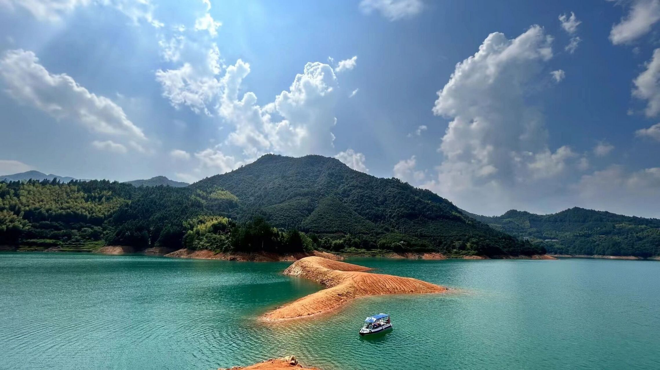 世外桃源之地 衢州乌溪江    暑假纠结了好久 最后选择了来湖南镇乌溪