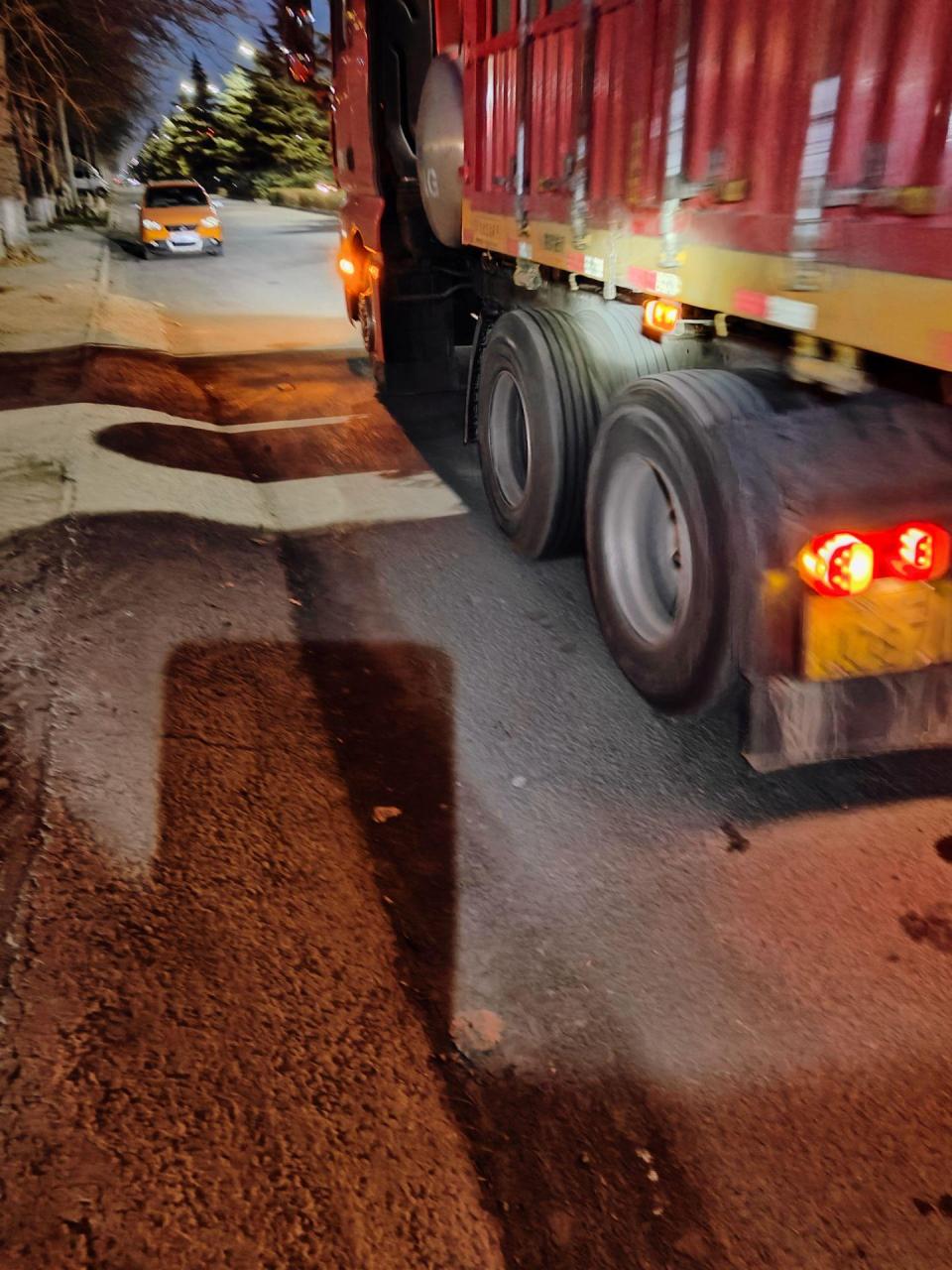 半挂车轮胎推荐