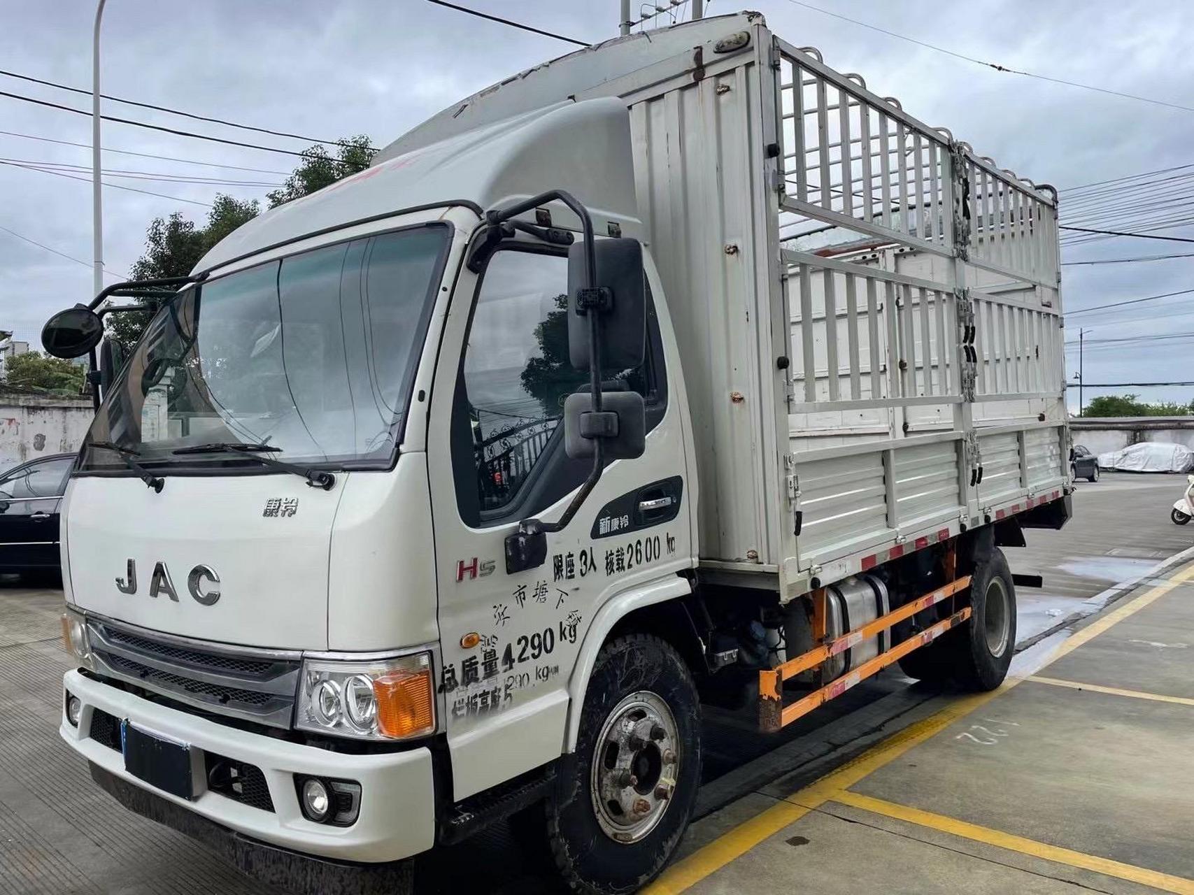 新到18年江淮康铃高栏车,4.2米,2.