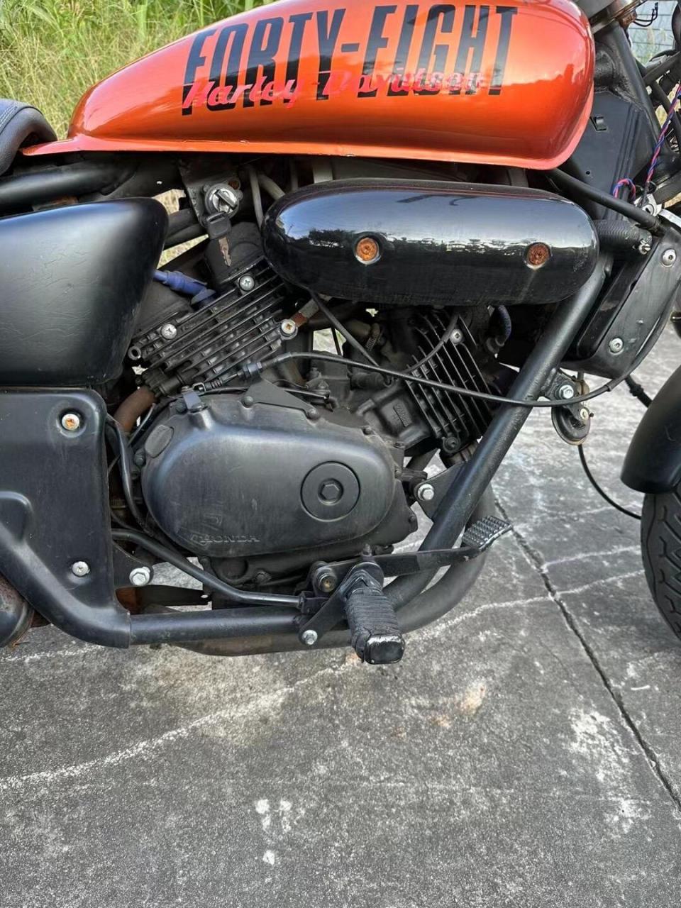 本田巡航太子,进口本田马格纳,v缸水冷250,改复古.