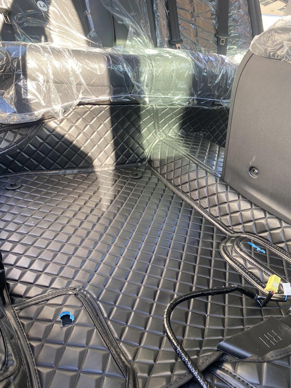 日产轩逸软包脚垫