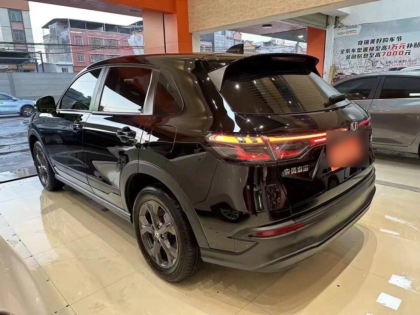 新07到店:东风本田 hrv 详细配置:2023款 240turbo 劲睿版 厂家指导