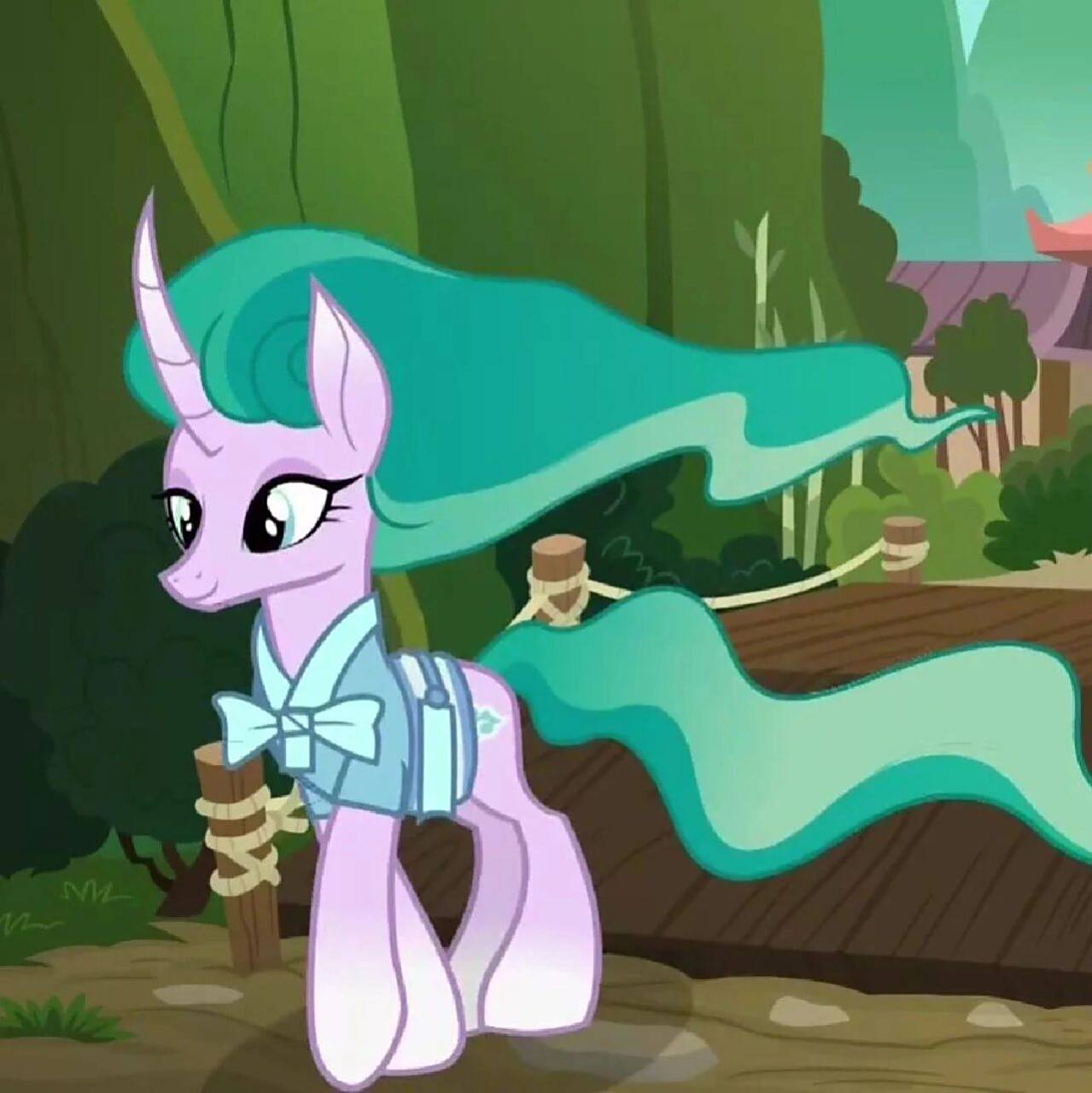 【雾鬃】她叫薄雾青鬃,一匹来自中国的小马 "她以前可是这世界上,最最