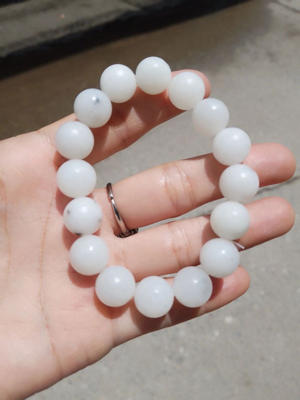 和田玉新疆料桂花糕手串卡12 天然和田玉新疆山料桂花糕手串卡12,抛的