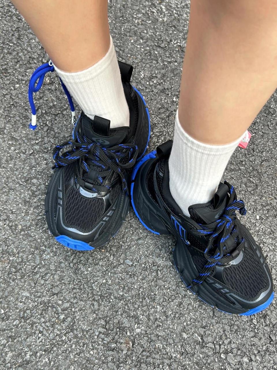 7415joychio丁达尔轮胎鞋 以前花上千买品牌鞋的年代已经过去了