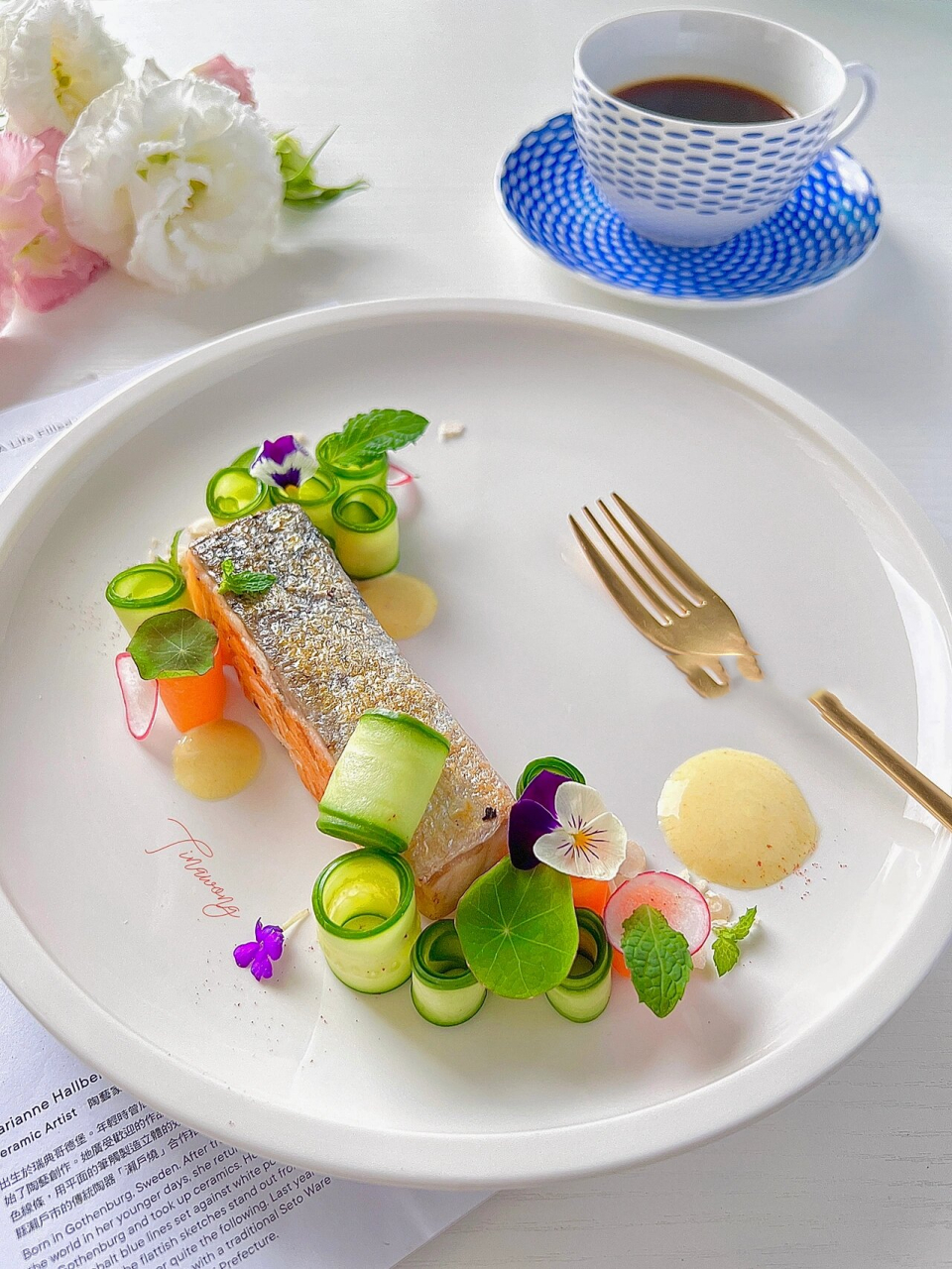 78香煎三文鱼佐酸奶酱94仪式感摆盘 简单美味,快手仪式感夏日轻食