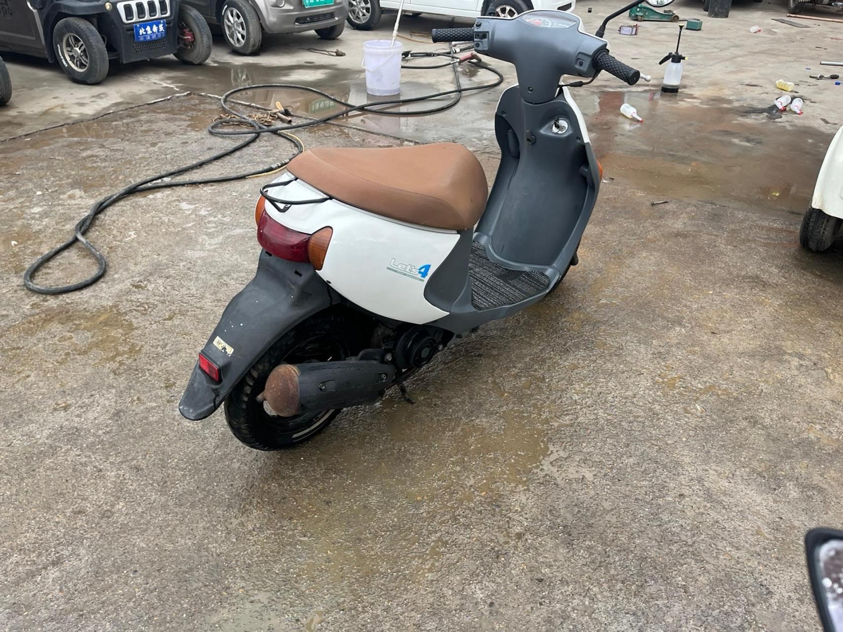 铃木怪4电喷50cc发动机