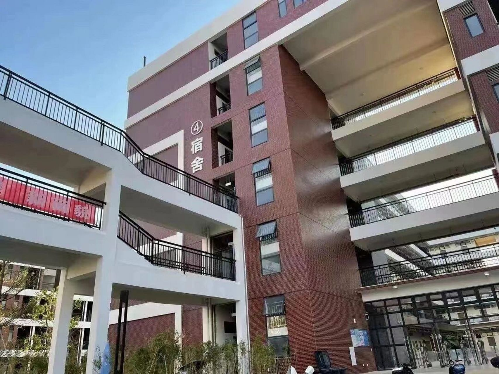 广州铁路职业技术学院宿舍图 广铁师弟妹们,你们要的宿舍图片来了,有