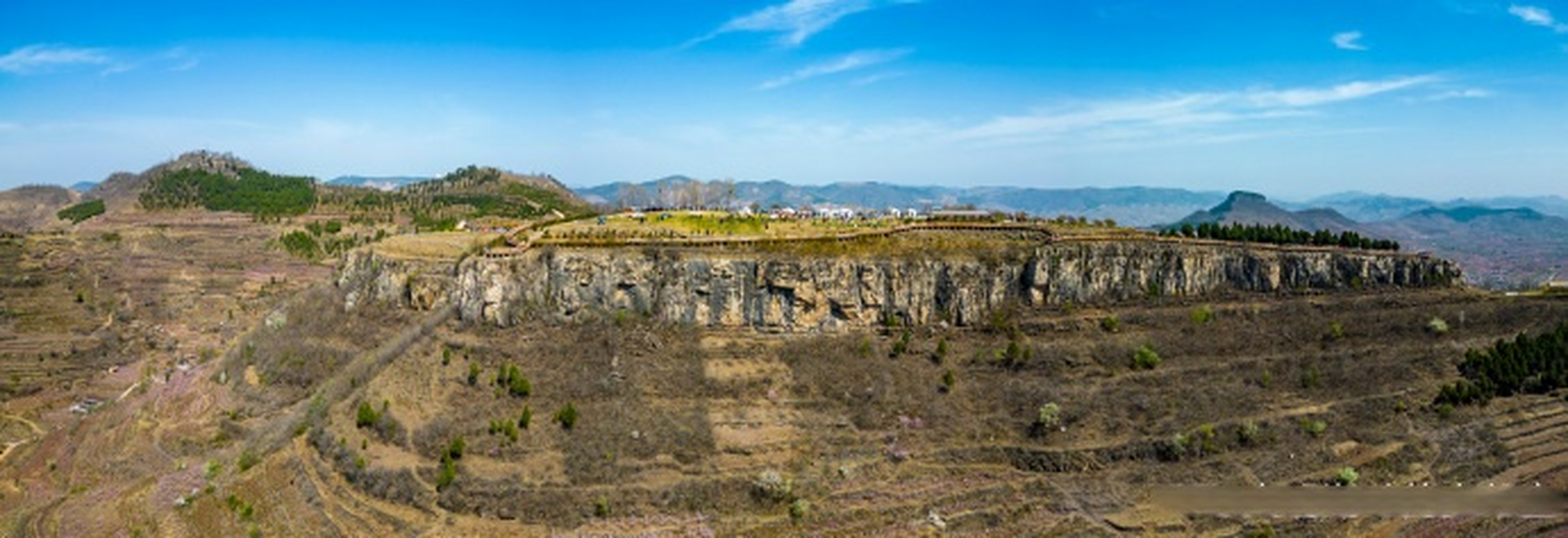 蒙阴崮上草原门票图片